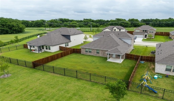 2234 Maple Ridge Dr, Van Alstyne, TX 75495, 4 Bedrooms Bedrooms, ,3 BathroomsBathrooms,Residential Lease,For Rent,2234 Maple Ridge Dr,20917785