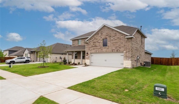 2234 Maple Ridge Dr, Van Alstyne, TX 75495, 4 Bedrooms Bedrooms, ,3 BathroomsBathrooms,Residential Lease,For Rent,2234 Maple Ridge Dr,20917785