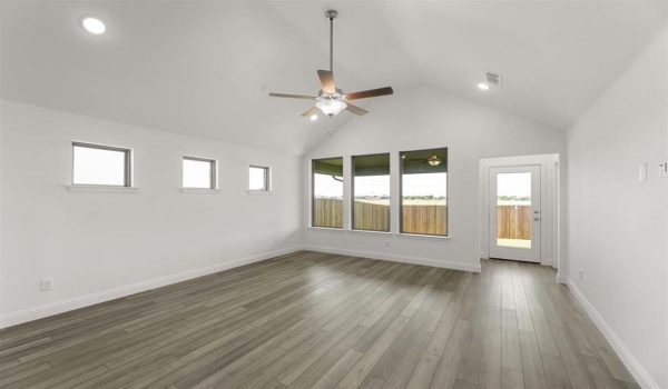 625 Brazos Drive, Van Alstyne, TX 75495, 4 Bedrooms Bedrooms, ,3 BathroomsBathrooms,Residential,For Sale,625 Brazos Drive,20917794