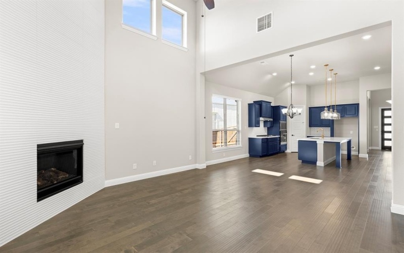 8525 Morrisville Drive, McKinney, TX 75071, 4 Bedrooms Bedrooms, ,3 BathroomsBathrooms,Residential,For Sale,8525 Morrisville Drive,20918019