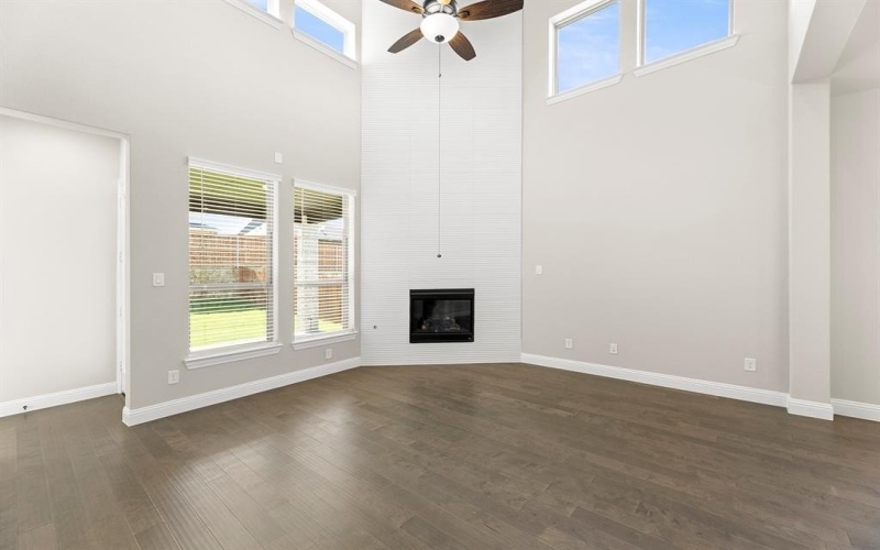 8525 Morrisville Drive, McKinney, TX 75071, 4 Bedrooms Bedrooms, ,3 BathroomsBathrooms,Residential,For Sale,8525 Morrisville Drive,20918019