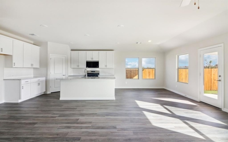 807 Easthill Drive, Princeton, TX 75071, 4 Bedrooms Bedrooms, ,3 BathroomsBathrooms,Residential,For Sale,807 Easthill Drive,20918297