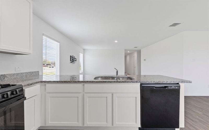 7821 Gus Wilson Drive, McKinney, TX 75071, 3 Bedrooms Bedrooms, ,2 BathroomsBathrooms,Residential,For Sale,7821 Gus Wilson Drive,20918427
