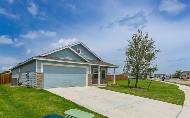 7821 Gus Wilson Drive, McKinney, TX 75071, 3 Bedrooms Bedrooms, ,2 BathroomsBathrooms,Residential,For Sale,7821 Gus Wilson Drive,20918427