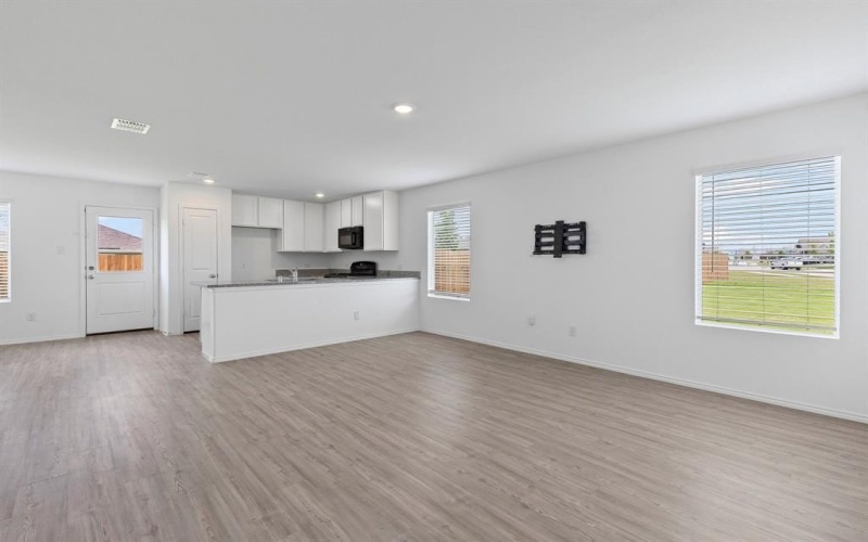 7821 Gus Wilson Drive, McKinney, TX 75071, 3 Bedrooms Bedrooms, ,2 BathroomsBathrooms,Residential,For Sale,7821 Gus Wilson Drive,20918427