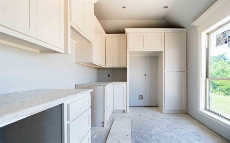 3406 Woodlake Drive, Granbury, TX 76048, 3 Bedrooms Bedrooms, ,2 BathroomsBathrooms,Residential,For Sale,3406 Woodlake Drive,20918730