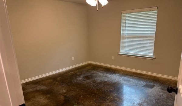 172 Mill Branch Lane, Weatherford, TX 76085, 2 Bedrooms Bedrooms, ,1 BathroomBathrooms,Residential Lease,For Rent,172 Mill Branch Lane,20918900