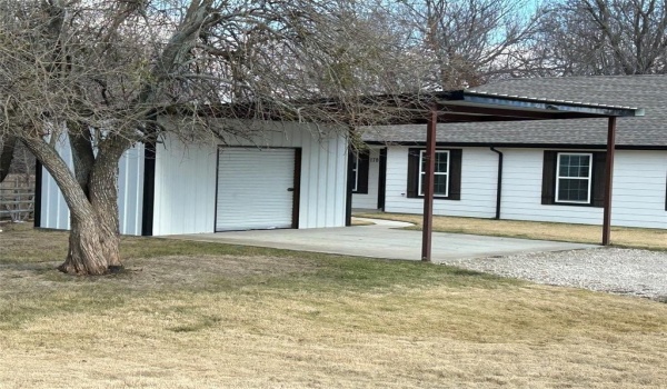 172 Mill Branch Lane, Weatherford, TX 76085, 2 Bedrooms Bedrooms, ,1 BathroomBathrooms,Residential Lease,For Rent,172 Mill Branch Lane,20918900