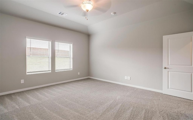 1927 Westhill Drive, Cleburne, TX 76033, 5 Bedrooms Bedrooms, ,3 BathroomsBathrooms,Residential,For Sale,1927 Westhill Drive,20919069