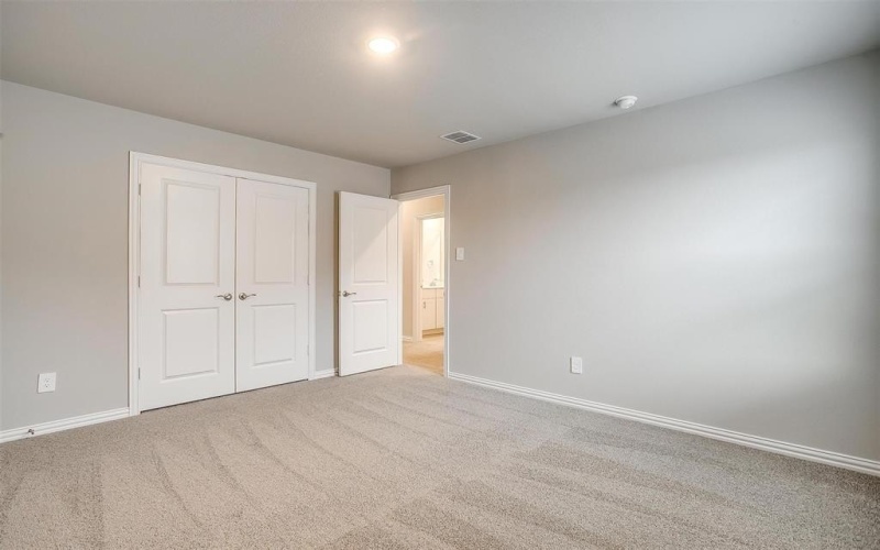 1927 Westhill Drive, Cleburne, TX 76033, 5 Bedrooms Bedrooms, ,3 BathroomsBathrooms,Residential,For Sale,1927 Westhill Drive,20919069