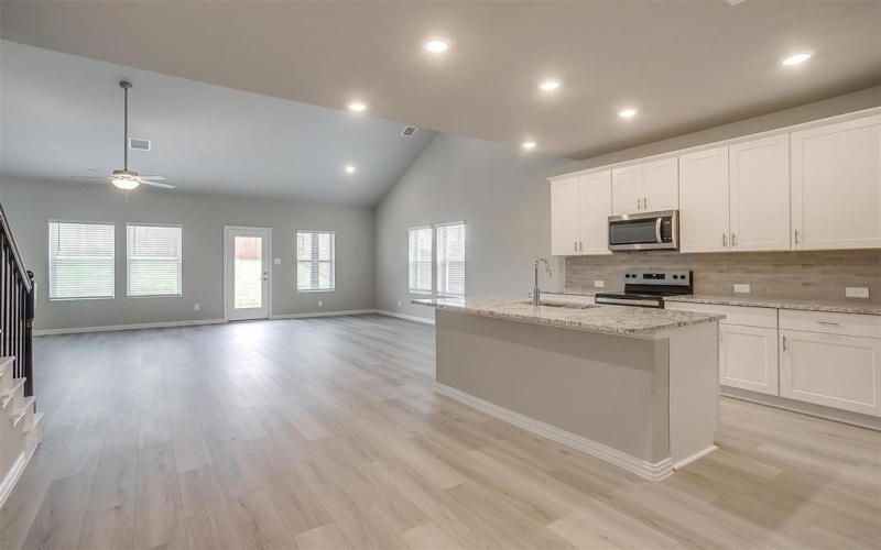 1927 Westhill Drive, Cleburne, TX 76033, 5 Bedrooms Bedrooms, ,3 BathroomsBathrooms,Residential,For Sale,1927 Westhill Drive,20919069