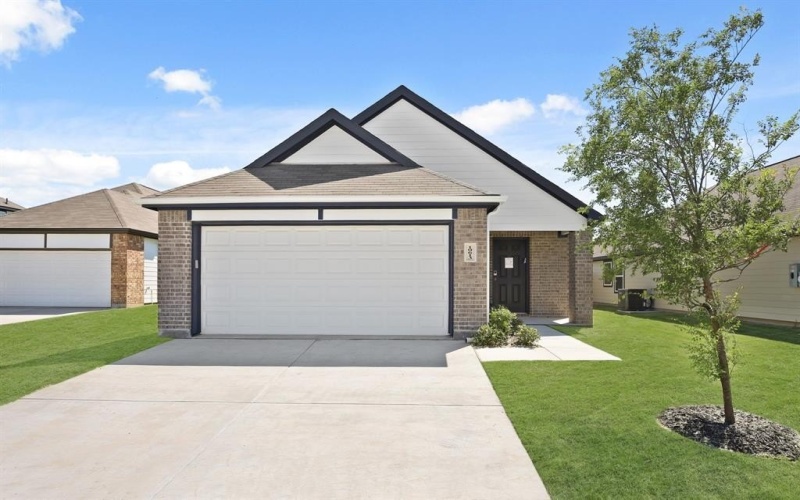 10613 Stag Lane, Fort Worth, TX 76036, 3 Bedrooms Bedrooms, ,2 BathroomsBathrooms,Residential,For Sale,10613 Stag Lane,20919071