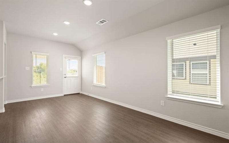 10613 Stag Lane, Fort Worth, TX 76036, 3 Bedrooms Bedrooms, ,2 BathroomsBathrooms,Residential,For Sale,10613 Stag Lane,20919071