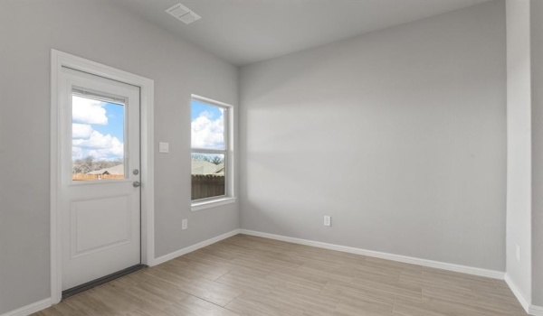 1053 LEAPING LARK Lane, Fort Worth, TX 76131, 4 Habitaciones Habitaciones , ,3 BañosBaños,Residential,En Venta,1053 LEAPING LARK Lane,20919116