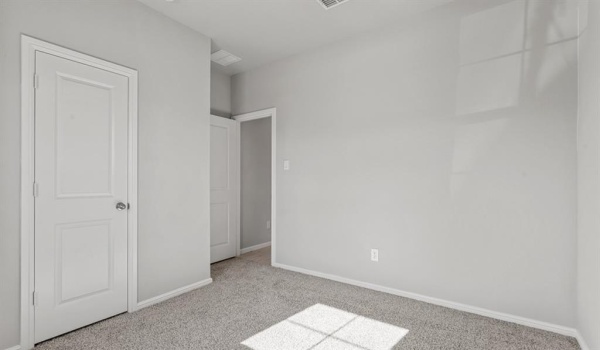1053 LEAPING LARK Lane, Fort Worth, TX 76131, 4 Habitaciones Habitaciones , ,3 BañosBaños,Residential,En Venta,1053 LEAPING LARK Lane,20919116