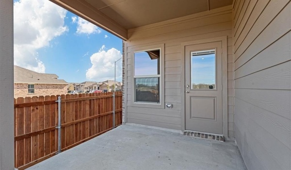 1053 LEAPING LARK Lane, Fort Worth, TX 76131, 4 Habitaciones Habitaciones , ,3 BañosBaños,Residential,En Venta,1053 LEAPING LARK Lane,20919116