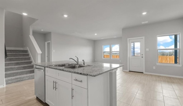 1053 LEAPING LARK Lane, Fort Worth, TX 76131, 4 Habitaciones Habitaciones , ,3 BañosBaños,Residential,En Venta,1053 LEAPING LARK Lane,20919116