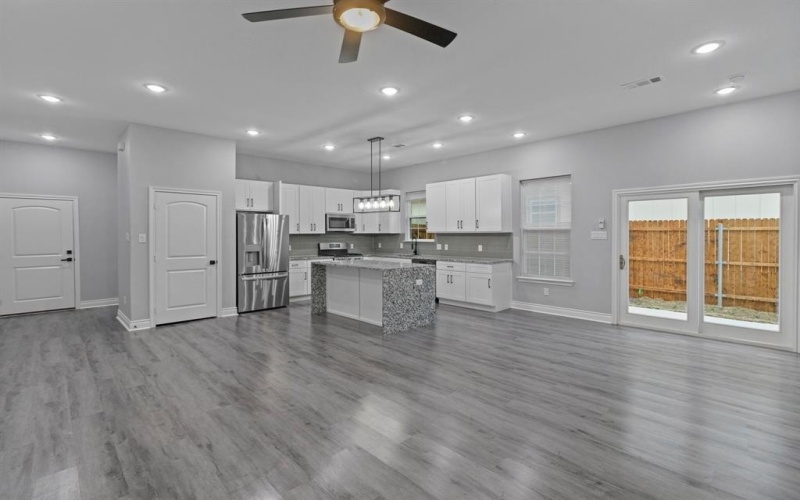 1701 Belzise, Fort Worth, TX 76104, 4 Bedrooms Bedrooms, ,3 BathroomsBathrooms,Residential Multi Family,For Sale,1701 Belzise,20919352