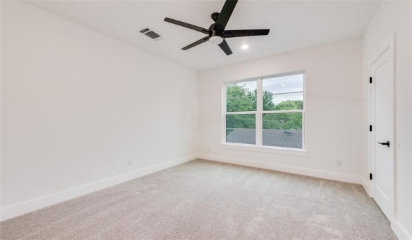 3447 Borger Street, Dallas, TX 75212, 5 Bedrooms Bedrooms, ,5 BathroomsBathrooms,Residential,For Sale,3447 Borger Street,20919428