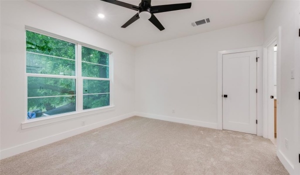 3447 Borger Street, Dallas, TX 75212, 5 Bedrooms Bedrooms, ,5 BathroomsBathrooms,Residential,For Sale,3447 Borger Street,20919428