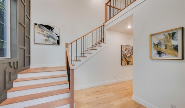 3447 Borger Street, Dallas, TX 75212, 5 Bedrooms Bedrooms, ,5 BathroomsBathrooms,Residential,For Sale,3447 Borger Street,20919428