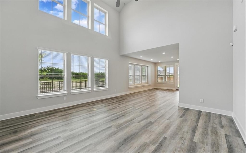 1000 Tulip Place, Crowley, TX 76036, 4 Bedrooms Bedrooms, ,3 BathroomsBathrooms,Residential,For Sale,1000 Tulip Place,20919467