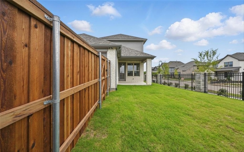 1000 Tulip Place, Crowley, TX 76036, 4 Bedrooms Bedrooms, ,3 BathroomsBathrooms,Residential,For Sale,1000 Tulip Place,20919467