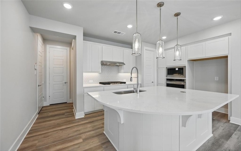 1000 Tulip Place, Crowley, TX 76036, 4 Bedrooms Bedrooms, ,3 BathroomsBathrooms,Residential,For Sale,1000 Tulip Place,20919467
