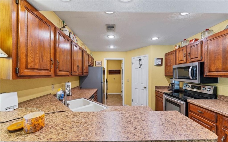317 PAISANO STREET, NEW BRAUNFELS, 78130, 3 Bedrooms Bedrooms, ,2 BathroomsBathrooms,Single Residential Unit,For Sale,NA,PAISANO STREET,1040