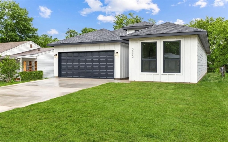 3913 Park Street, Greenville, TX 75401, 3 Habitaciones Habitaciones , ,2 BañosBaños,Residential,En Venta,3913 Park Street,20919561