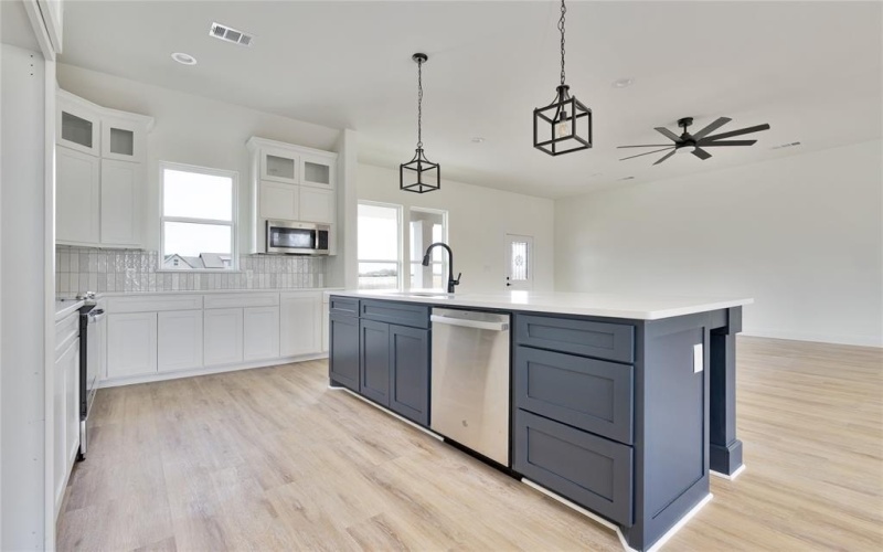 2390 County Road 1112, Farmersville, TX 75442, 4 Bedrooms Bedrooms, ,3 BathroomsBathrooms,Residential,For Sale,2390 County Road 1112,20919633