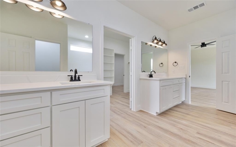 2390 County Road 1112, Farmersville, TX 75442, 4 Bedrooms Bedrooms, ,3 BathroomsBathrooms,Residential,For Sale,2390 County Road 1112,20919633