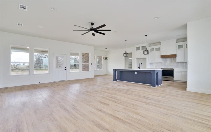 2390 County Road 1112, Farmersville, TX 75442, 4 Bedrooms Bedrooms, ,3 BathroomsBathrooms,Residential,For Sale,2390 County Road 1112,20919633