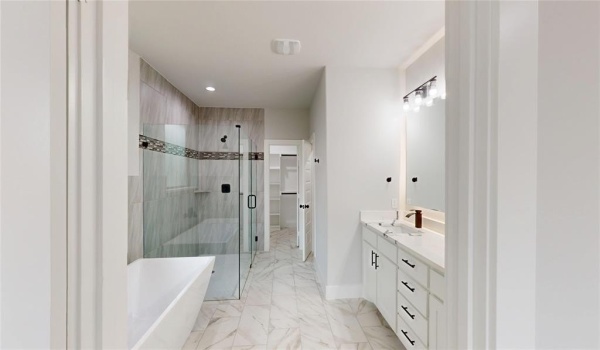 6838 Zuefeldt, Arlington, TX 76002, 4 Bedrooms Bedrooms, ,2 BathroomsBathrooms,Residential,For Sale,6838 Zuefeldt,20919747