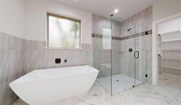 6838 Zuefeldt, Arlington, TX 76002, 4 Bedrooms Bedrooms, ,2 BathroomsBathrooms,Residential,For Sale,6838 Zuefeldt,20919747