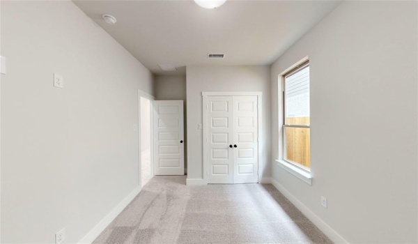 6838 Zuefeldt, Arlington, TX 76002, 4 Bedrooms Bedrooms, ,2 BathroomsBathrooms,Residential,For Sale,6838 Zuefeldt,20919747