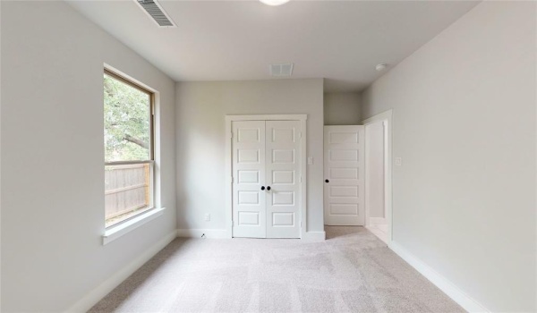 6838 Zuefeldt, Arlington, TX 76002, 4 Bedrooms Bedrooms, ,2 BathroomsBathrooms,Residential,For Sale,6838 Zuefeldt,20919747