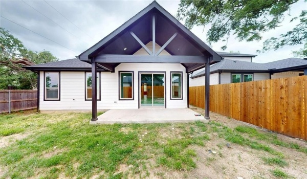 6838 Zuefeldt, Arlington, TX 76002, 4 Bedrooms Bedrooms, ,2 BathroomsBathrooms,Residential,For Sale,6838 Zuefeldt,20919747