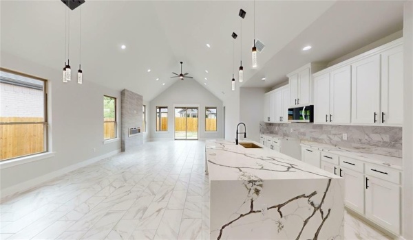 6838 Zuefeldt, Arlington, TX 76002, 4 Bedrooms Bedrooms, ,2 BathroomsBathrooms,Residential,For Sale,6838 Zuefeldt,20919747