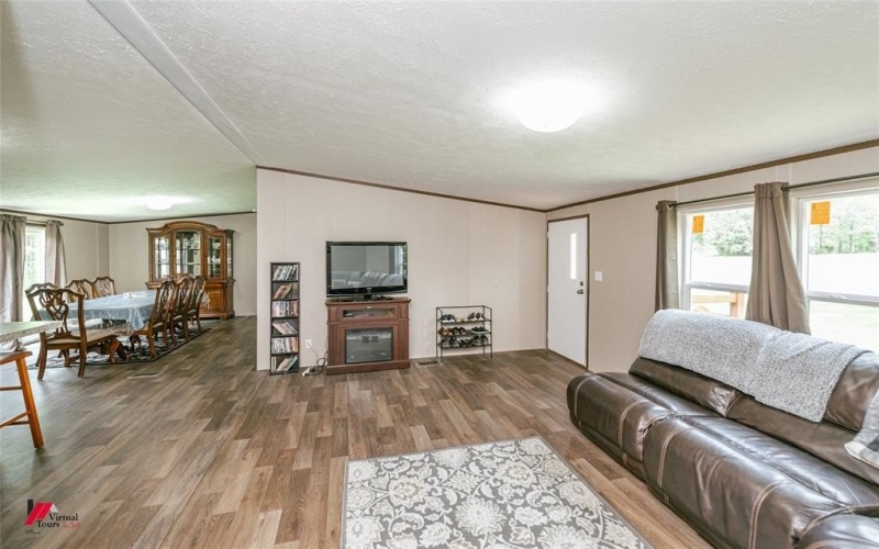 9500 Dayton Road, Mooringsport, LA 71060, 4 Bedrooms Bedrooms, ,2 BathroomsBathrooms,Residential,For Sale,9500 Dayton Road,20919752