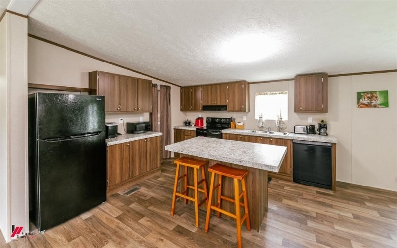 9500 Dayton Road, Mooringsport, LA 71060, 4 Bedrooms Bedrooms, ,2 BathroomsBathrooms,Residential,For Sale,9500 Dayton Road,20919752