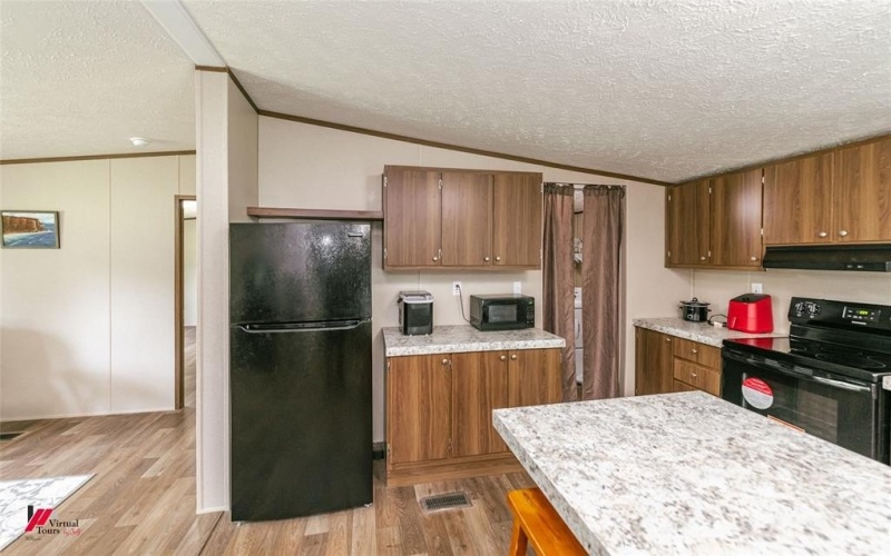 9500 Dayton Road, Mooringsport, LA 71060, 4 Bedrooms Bedrooms, ,2 BathroomsBathrooms,Residential,For Sale,9500 Dayton Road,20919752