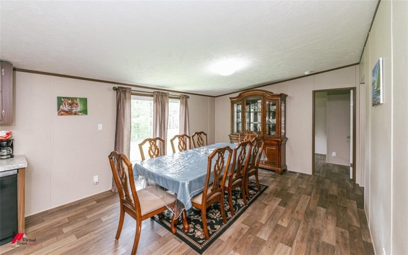 9500 Dayton Road, Mooringsport, LA 71060, 4 Bedrooms Bedrooms, ,2 BathroomsBathrooms,Residential,For Sale,9500 Dayton Road,20919752