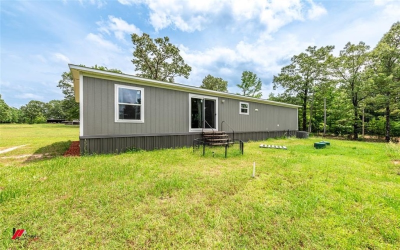 9500 Dayton Road, Mooringsport, LA 71060, 4 Bedrooms Bedrooms, ,2 BathroomsBathrooms,Residential,For Sale,9500 Dayton Road,20919752
