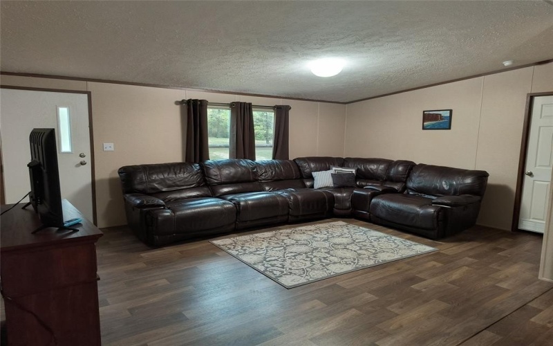 9500 Dayton Road, Mooringsport, LA 71060, 4 Bedrooms Bedrooms, ,2 BathroomsBathrooms,Residential,For Sale,9500 Dayton Road,20919752