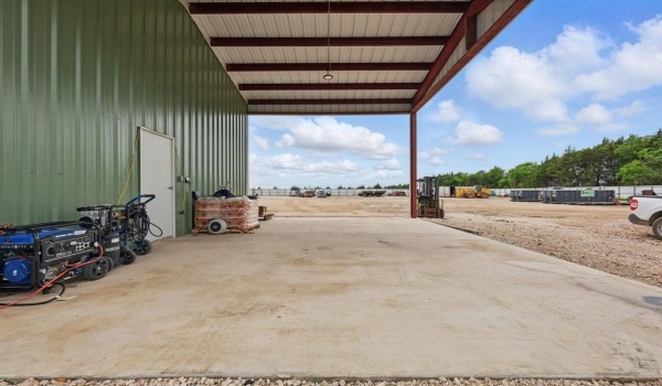 1301 Vetch Road, Ferris, TX 75125, ,Commercial Sale,En Venta,1301 Vetch Road,20919826