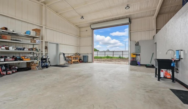 1301 Vetch Road, Ferris, TX 75125, ,Commercial Sale,En Venta,1301 Vetch Road,20919826