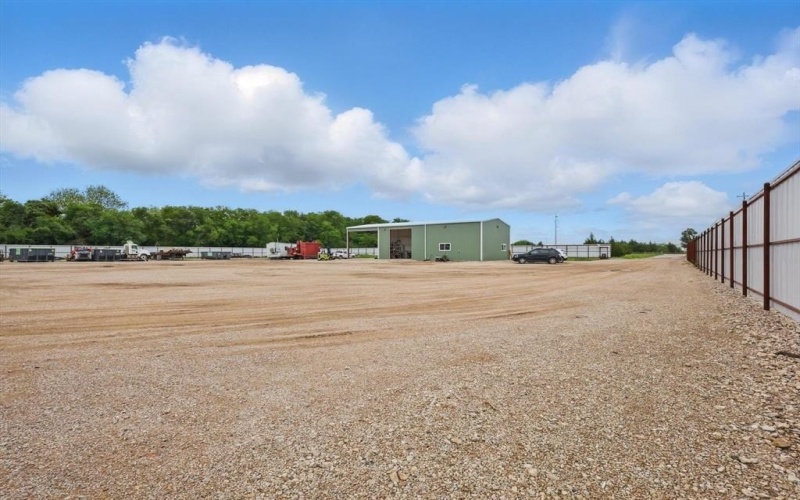 1301 Vetch Road, Ferris, TX 75125, ,Commercial Sale,En Venta,1301 Vetch Road,20919826