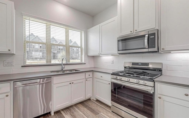 237 Mule Deer Drive, Frisco, TX 75068, 4 Habitaciones Habitaciones , ,2 BañosBaños,Residential Lease,En Alquiler,237 Mule Deer Drive,20920167