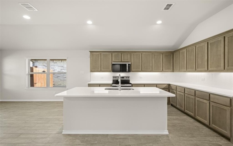 2109 Hickory Lane, Aubrey, TX 76227, 3 Bedrooms Bedrooms, ,2 BathroomsBathrooms,Residential,For Sale,2109 Hickory Lane,20920233